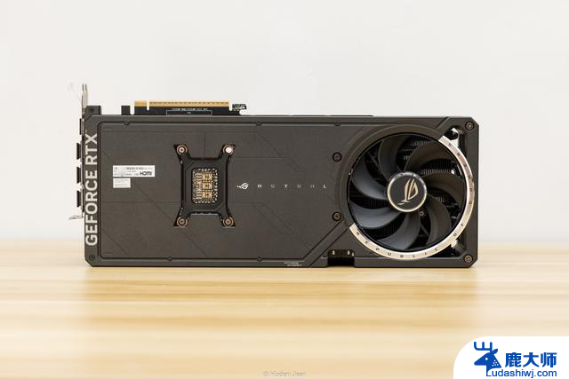 旗舰显卡ROG RTX5080游戏测评：性能超群，更有实力展现不止于性能