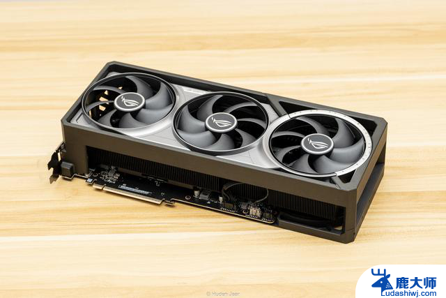 旗舰显卡ROG RTX5080游戏测评：性能超群，更有实力展现不止于性能