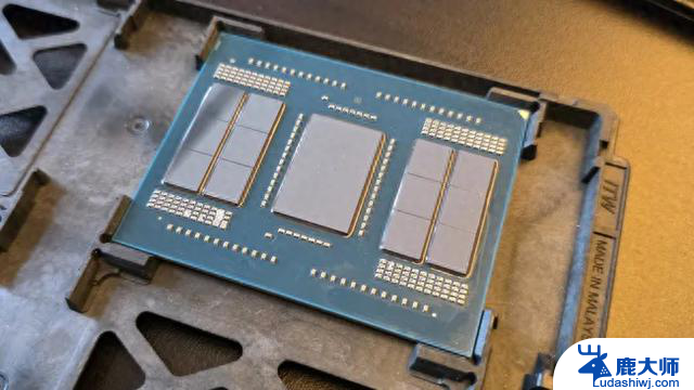 AMD发布Threadripper 9000系列处理器：最高96核192线程，震撼性能引领行业巅峰
